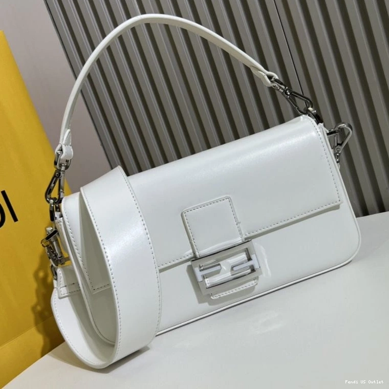 Affordable HOT Fendi Tiffany In White Baguette Smooth Bag Medium Leather 0804